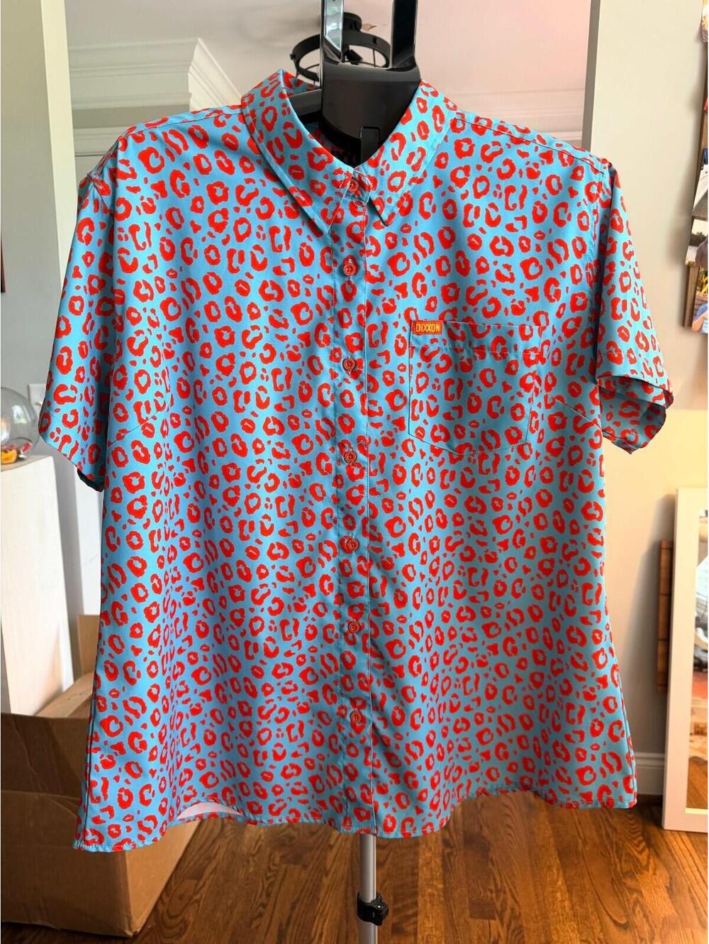 2X Dixxon Flannel Co D-Lite “The Party Animal” Party Wear Short Sleeve Shirt EUC